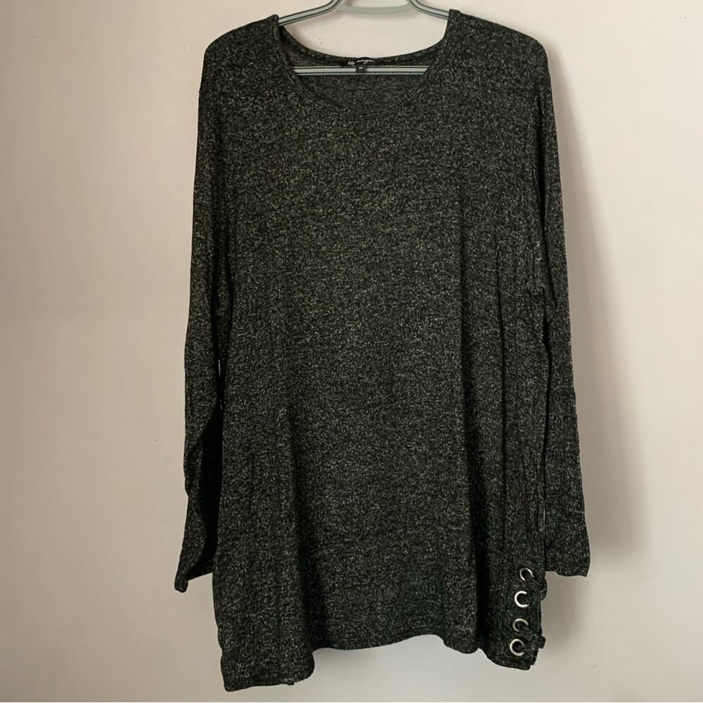 Lily Morgan 1X Black Marled Tunic Top Lace Up Hem Plus Size